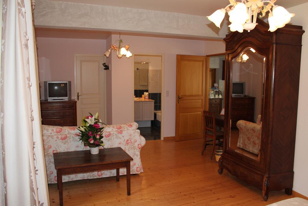 Peintre Le Lavoir Bed & Breakfast エクステリア 写真