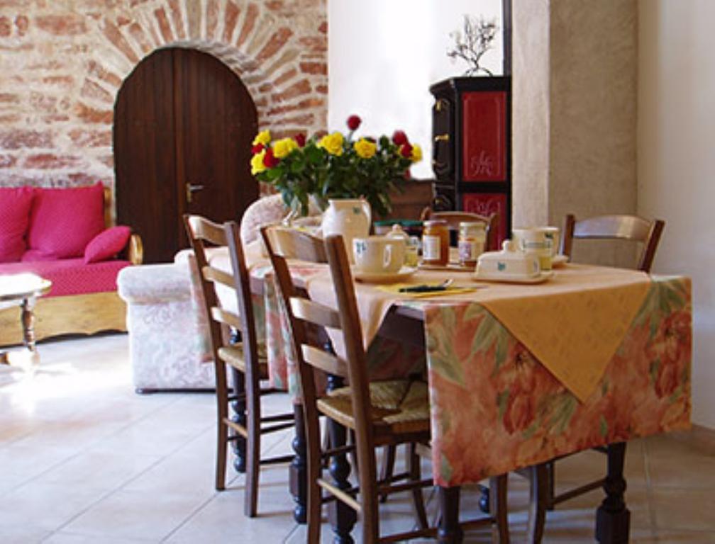 Peintre Le Lavoir Bed & Breakfast エクステリア 写真